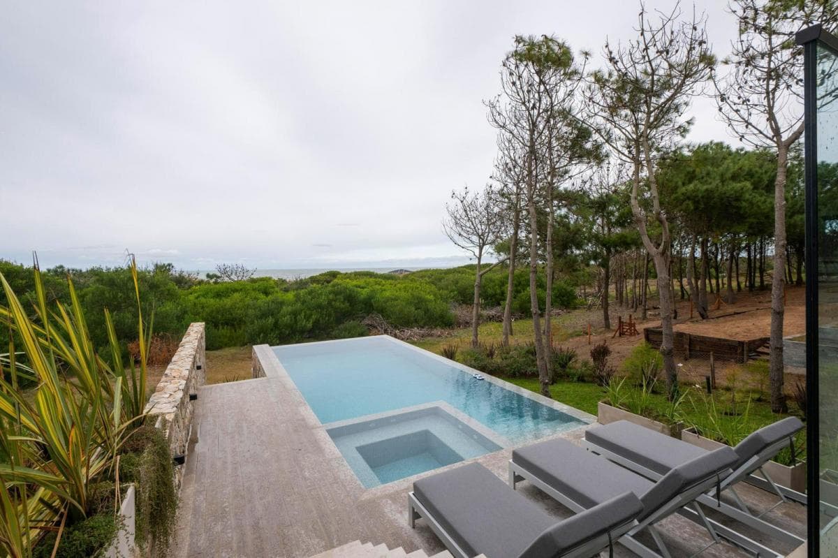 Casa Almar - Bavio Arquitectos