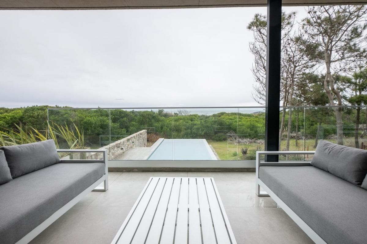 Casa Almar - Bavio Arquitectos
